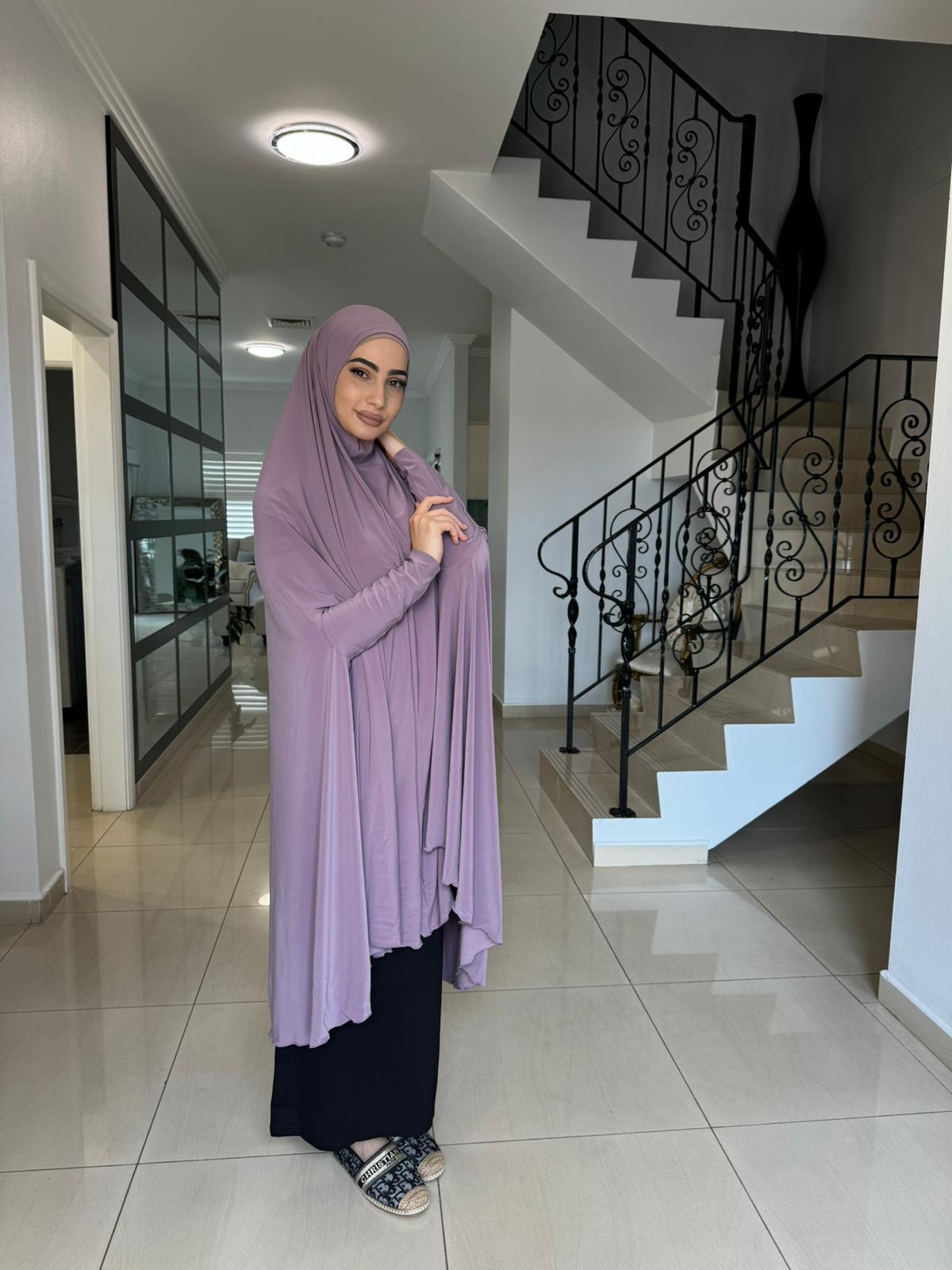 Long-sleeved Jilbabs