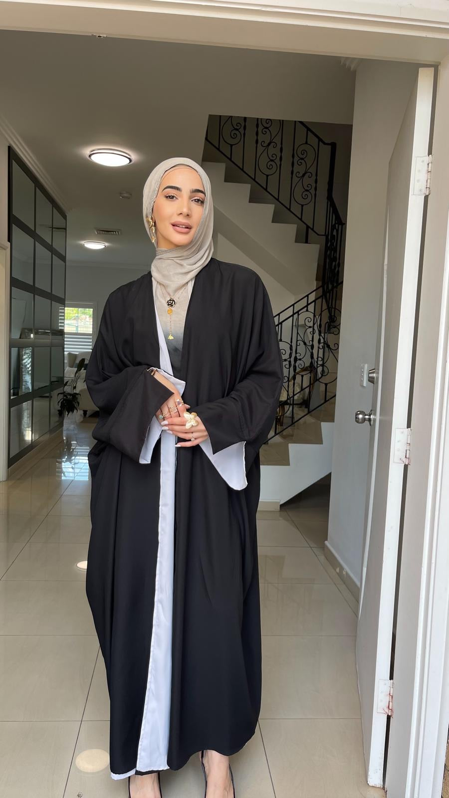 Sienna Abaya