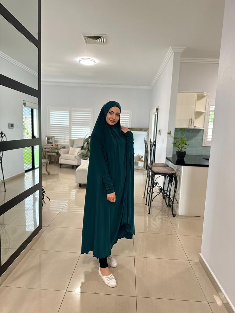 Long-sleeved Jilbabs