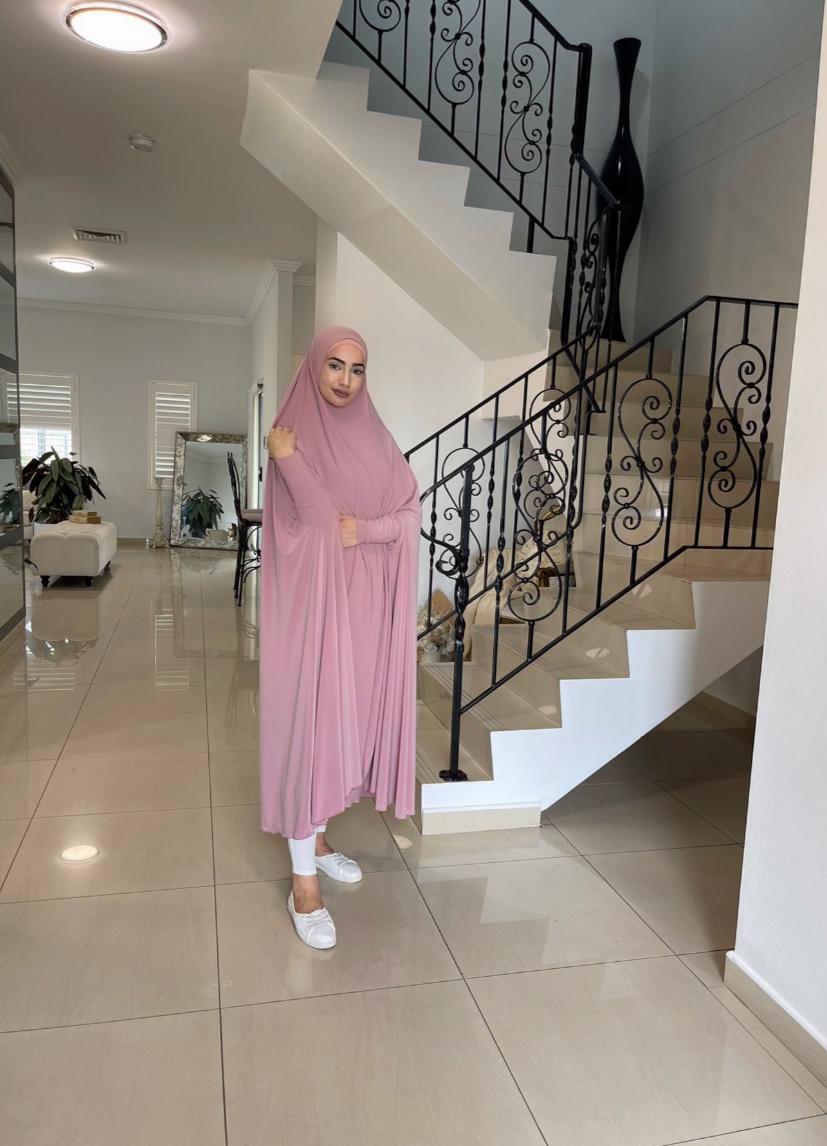 Long-sleeved Jilbabs