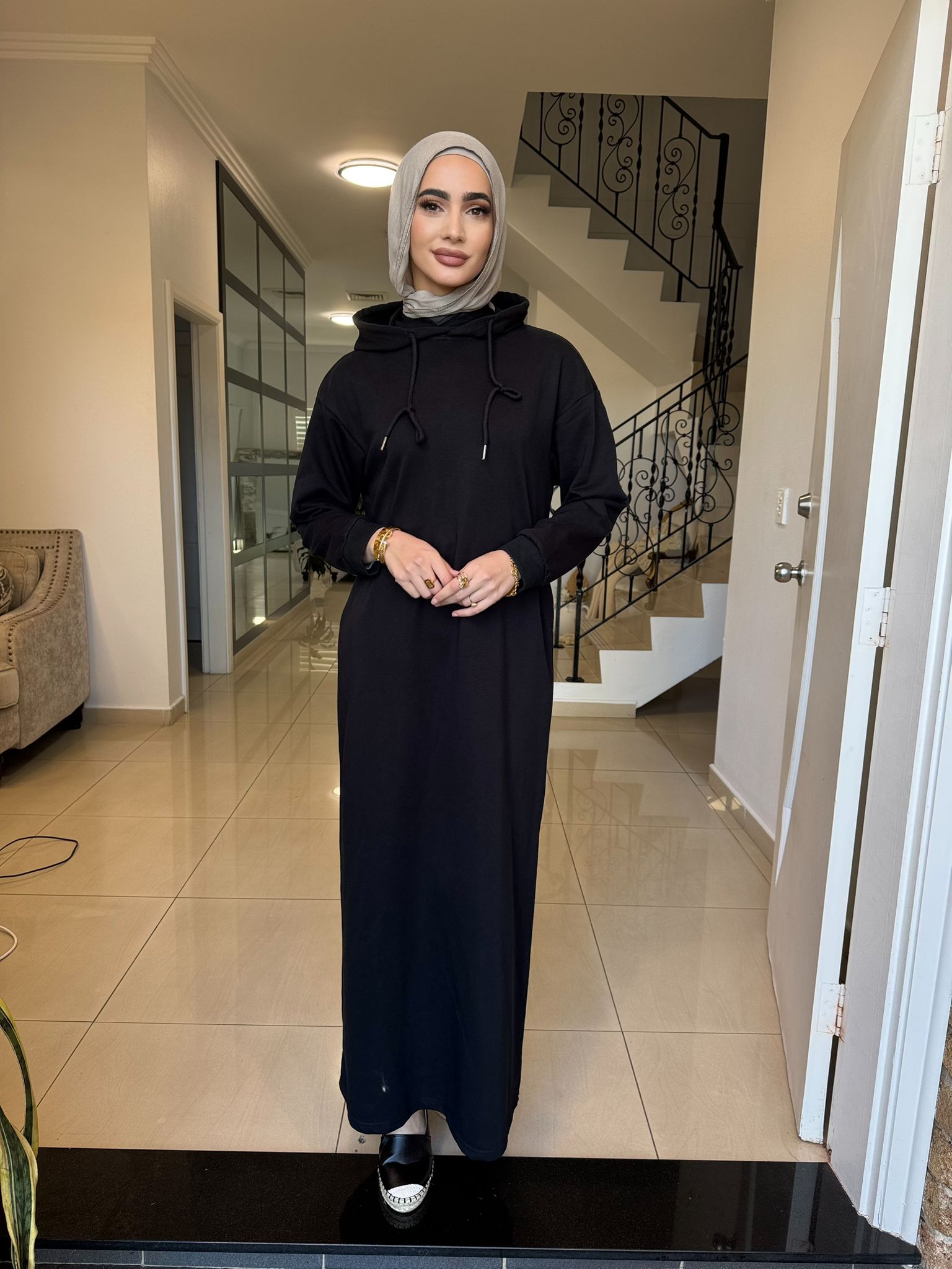 Armani Abaya