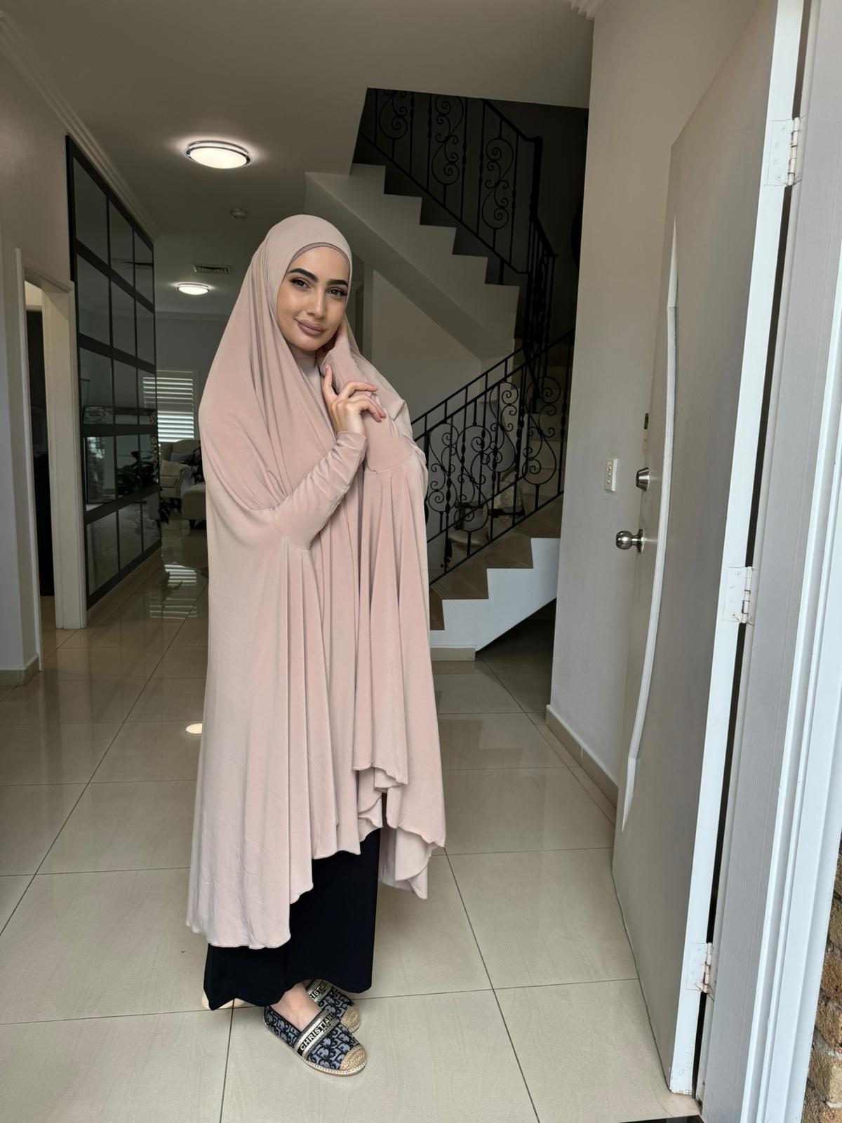 Long-sleeved Jilbabs